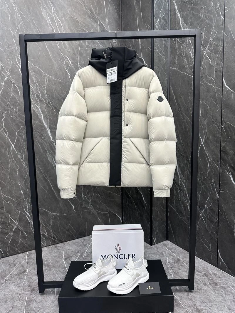 Sleek Moncler Down Jackets 144367