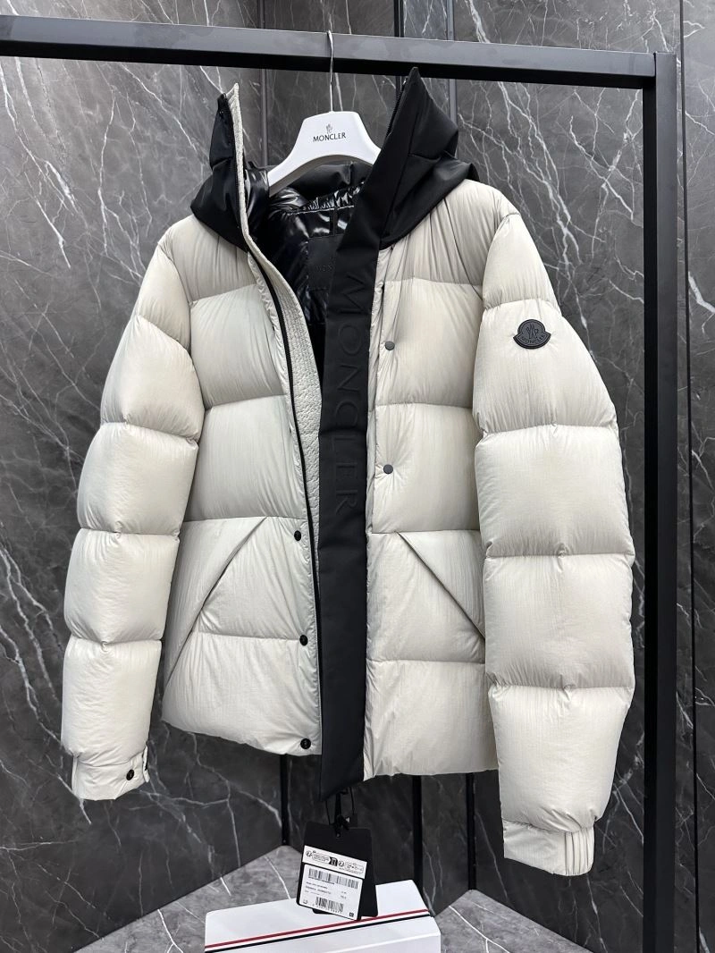 Sleek Moncler Down Jackets 144367