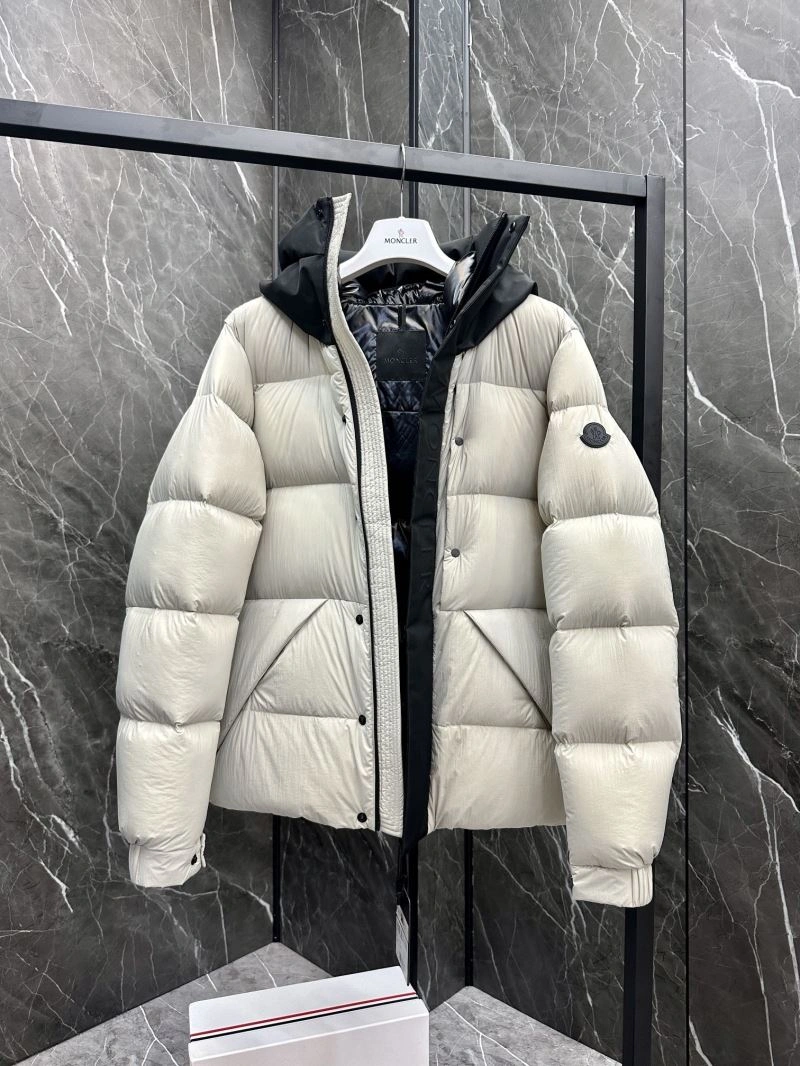 Sleek Moncler Down Jackets 144367