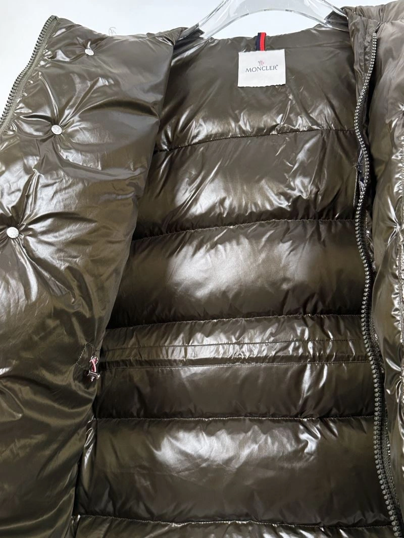 Comfortable Moncler Down Jackets 144360