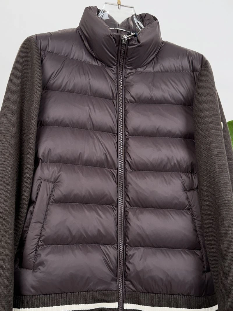 Snug Moncler Down Jackets 144351