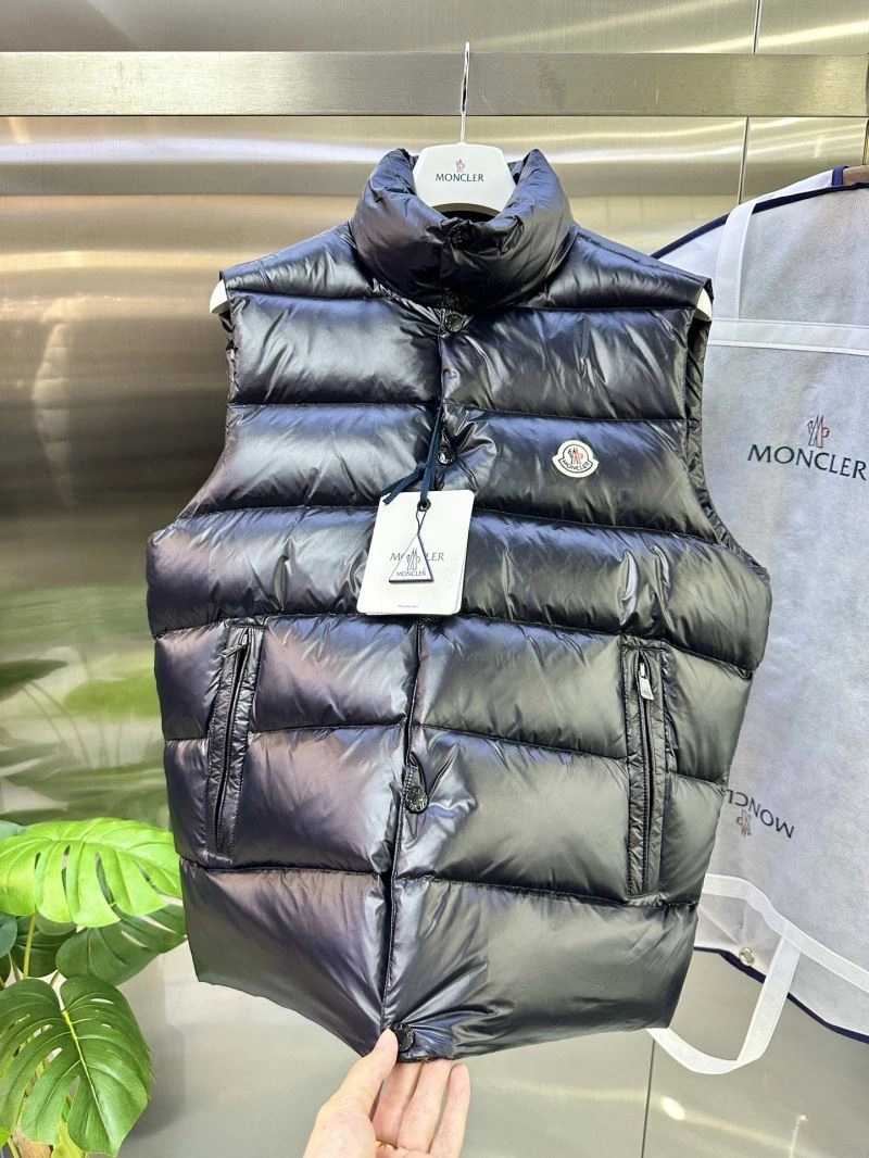 Moncler Down Jackets Affordable 144357