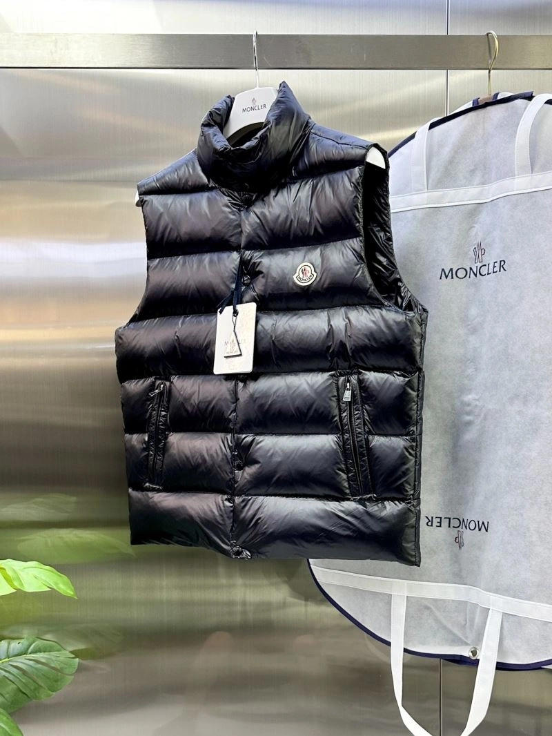 Moncler Down Jackets Affordable 144357