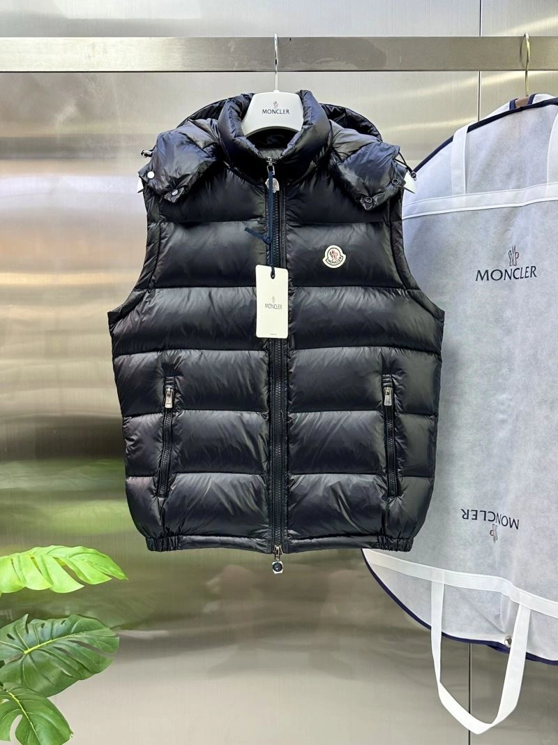 Affordable Moncler Down Jackets 144358