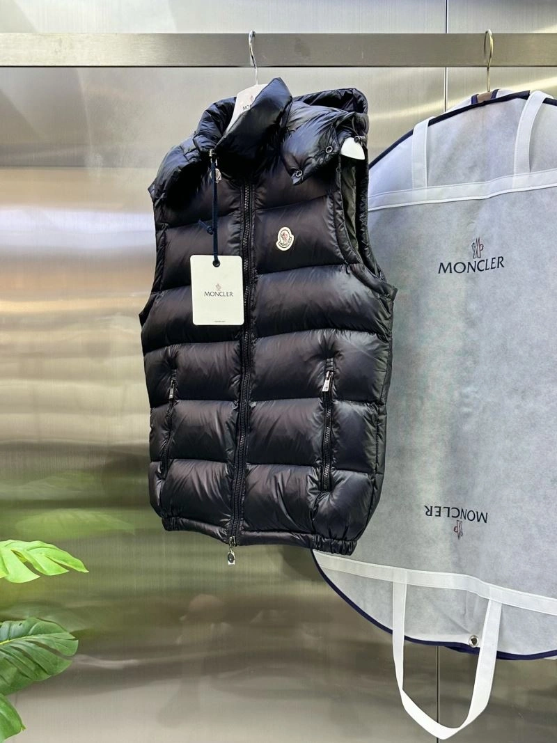 Affordable Moncler Down Jackets 144358