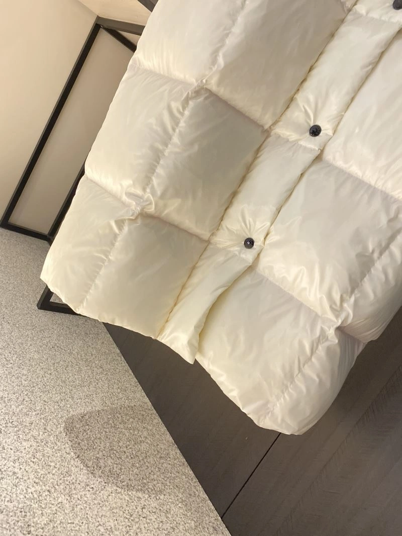 RelaxedFit Moncler Down Jackets 144355
