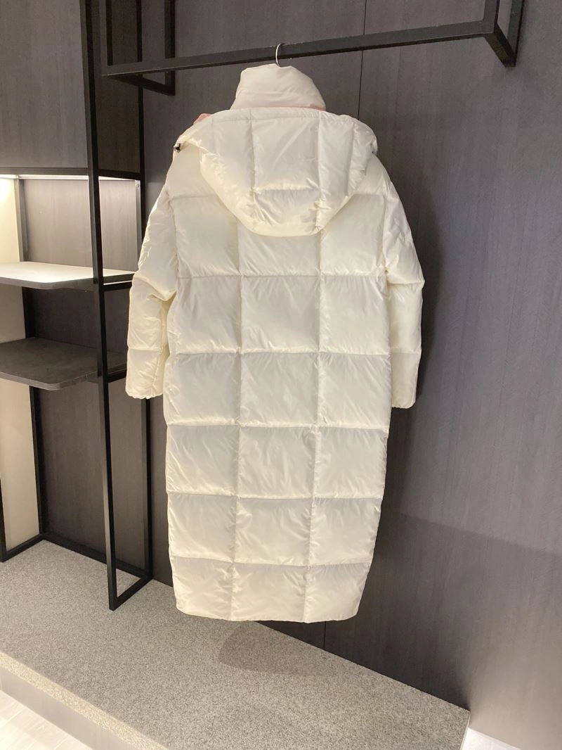 RelaxedFit Moncler Down Jackets 144355