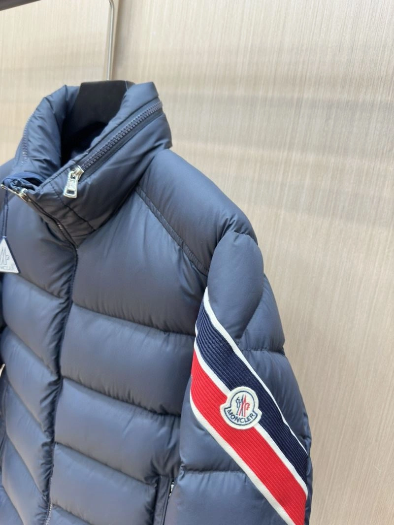 Moncler Down Jackets Minimalist 144348