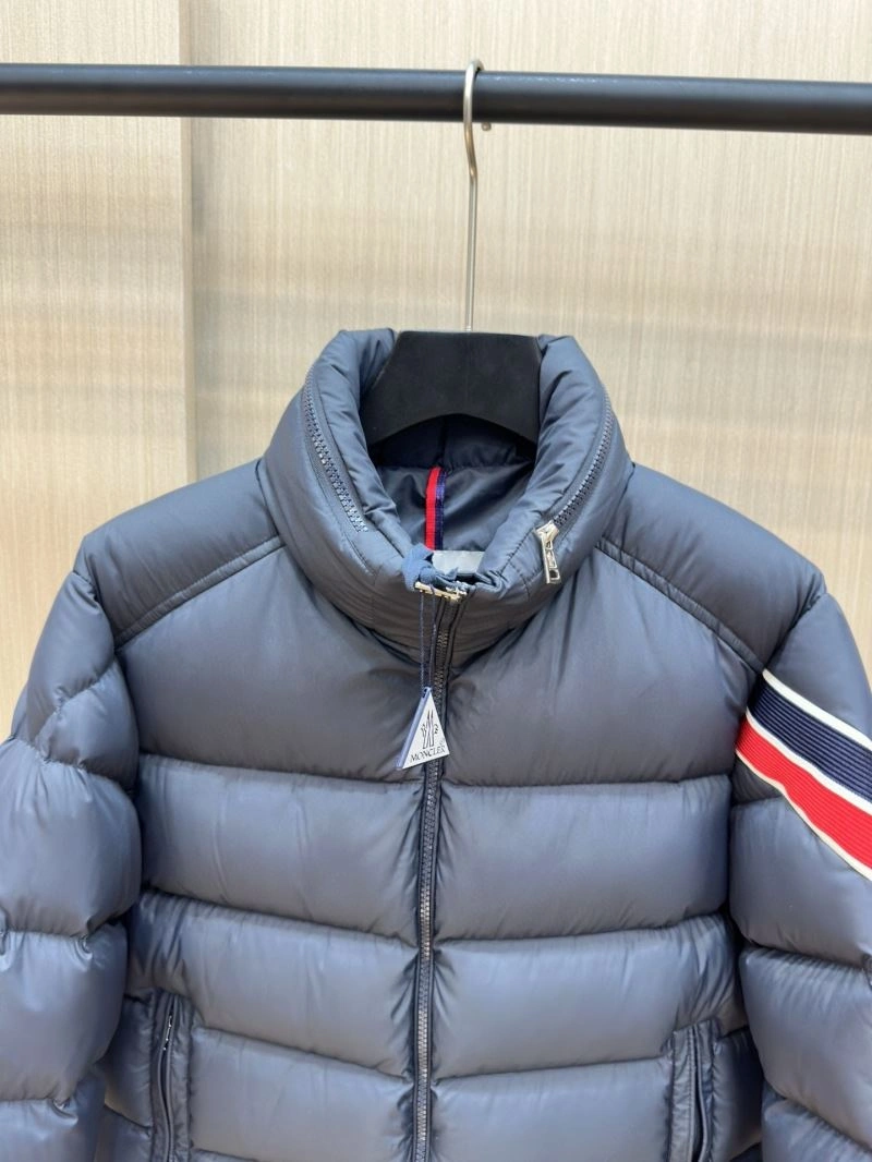 Moncler Down Jackets Minimalist 144348