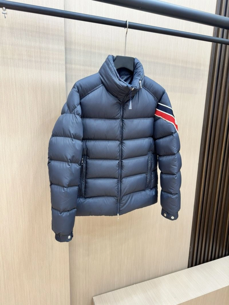 Moncler Down Jackets Minimalist 144348