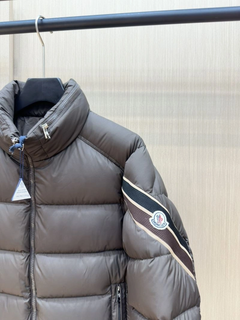 UrbanChic Moncler Down Jackets 144354