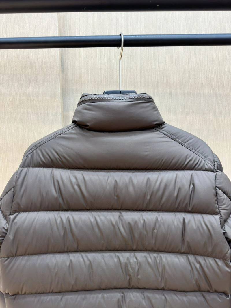 UrbanChic Moncler Down Jackets 144354