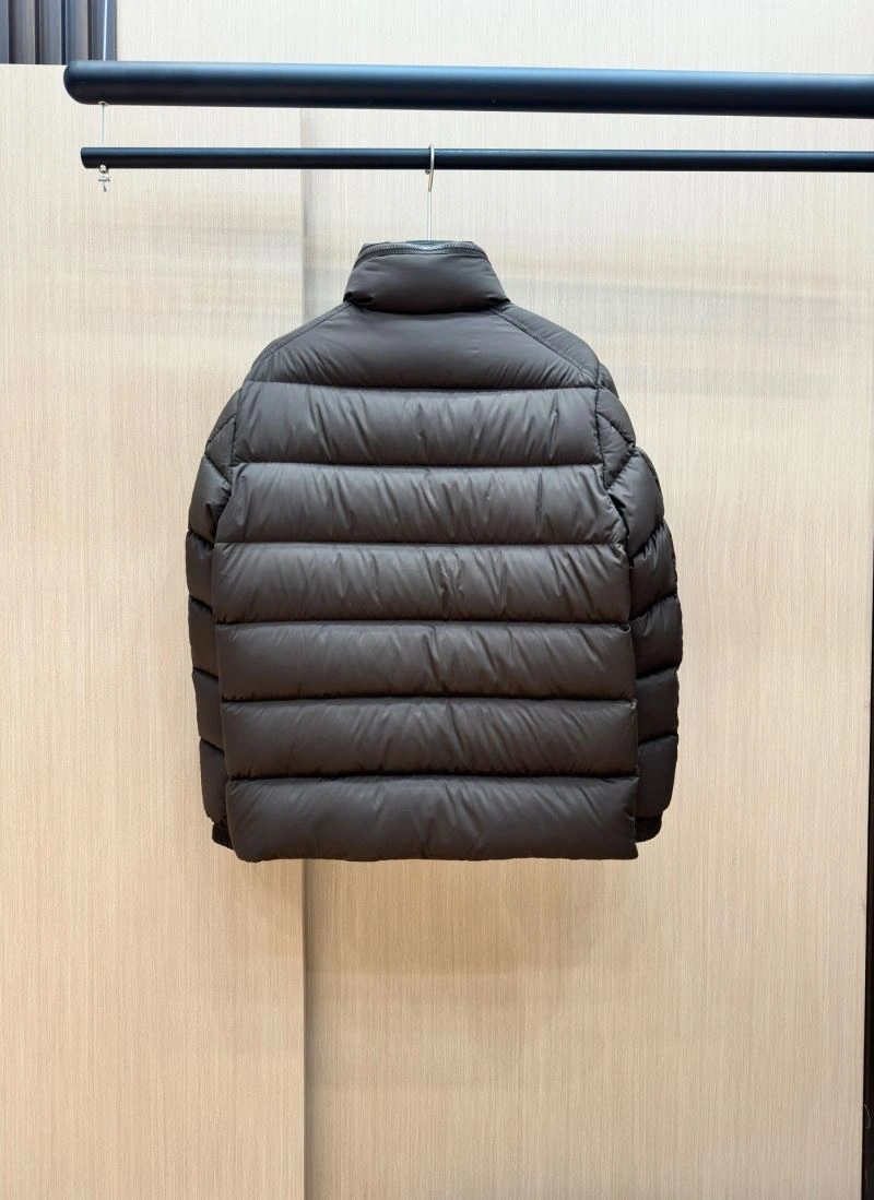 UrbanChic Moncler Down Jackets 144354