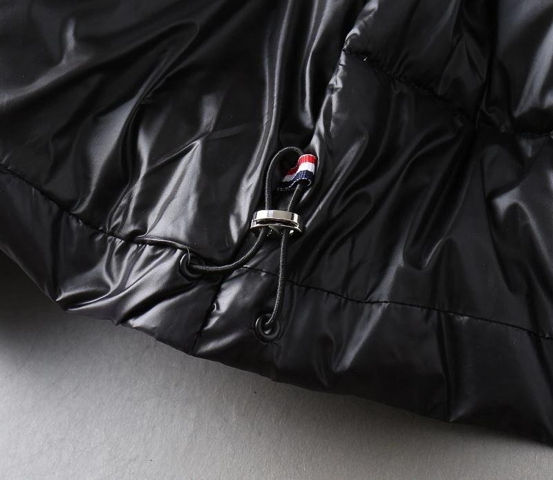 Moncler Down Jackets Modern 144359