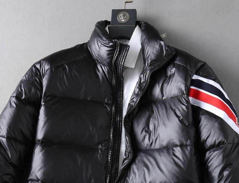 Moncler Down Jackets Modern 144359