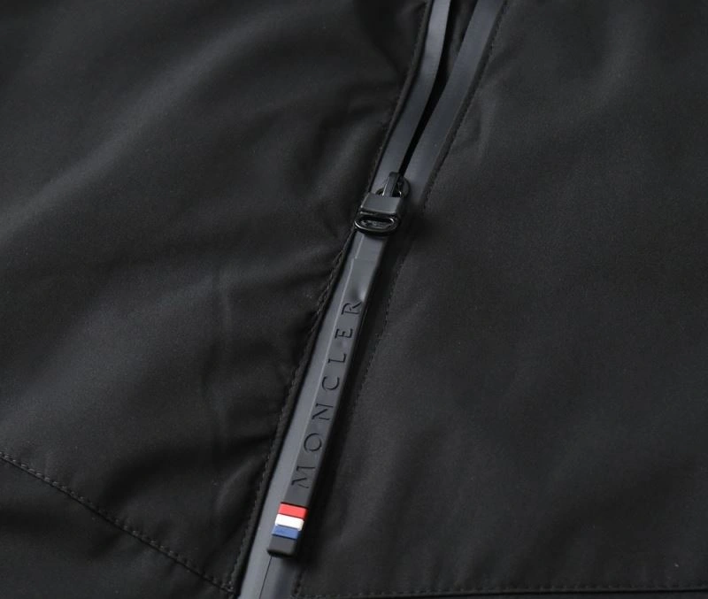 Moncler Down Jackets Fashionable 144352