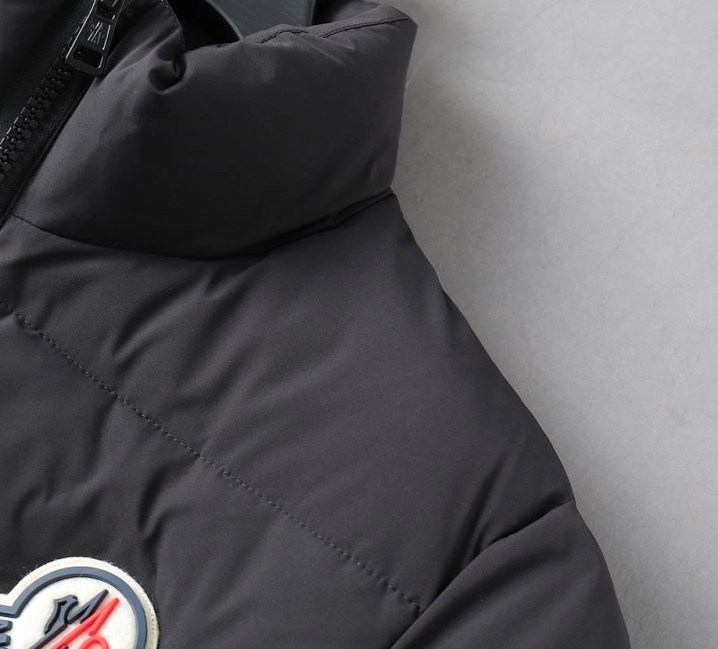 Moncler Down Jackets Timeless 144342