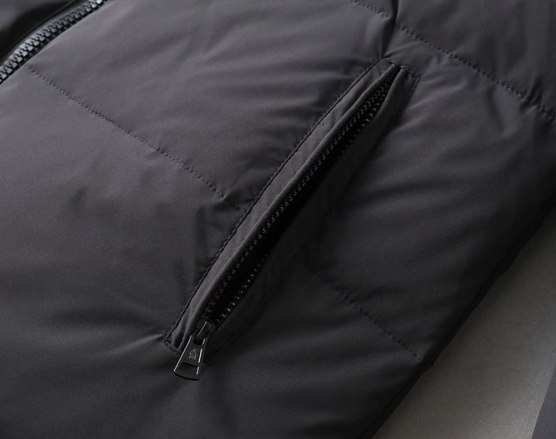 Moncler Down Jackets Timeless 144342