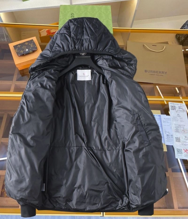 Moncler Down Jackets Efficient 144361