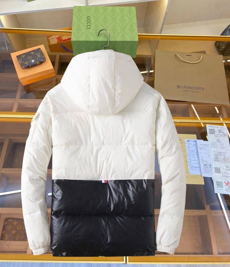 EyeCatching Moncler Down Jackets 144343