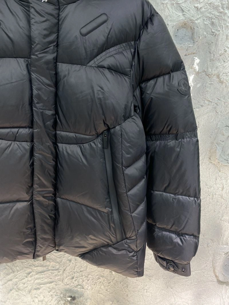 SportInspired Moncler Down Jackets 144339