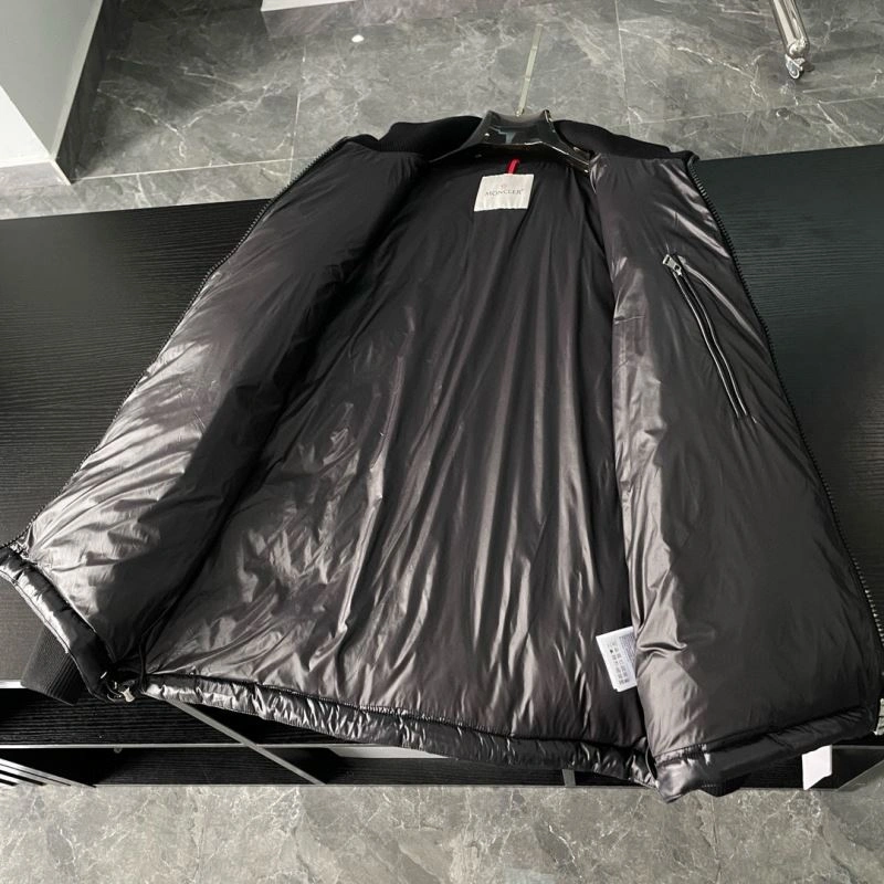 Moncler Down Jackets Minimalist 144338