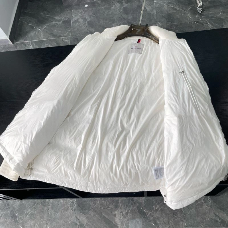 Moncler Down Jackets Minimalist 144338