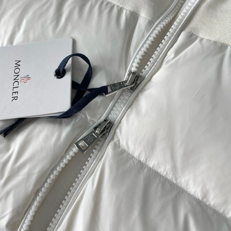 Moncler Down Jackets Minimalist 144338