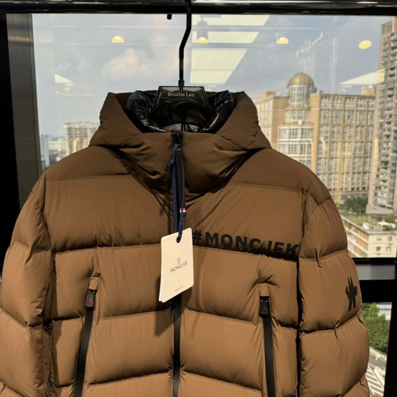 Moncler Down Jackets ComfortFit 144332