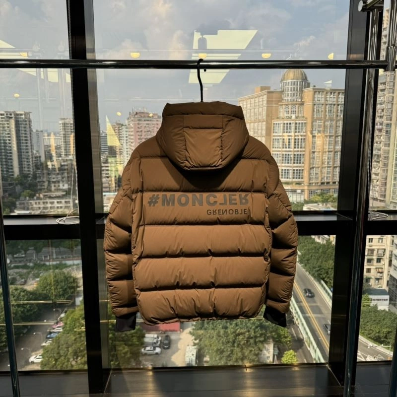 Moncler Down Jackets ComfortFit 144332