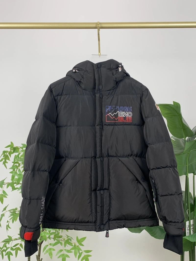 Moncler Down Jackets Compact 144329