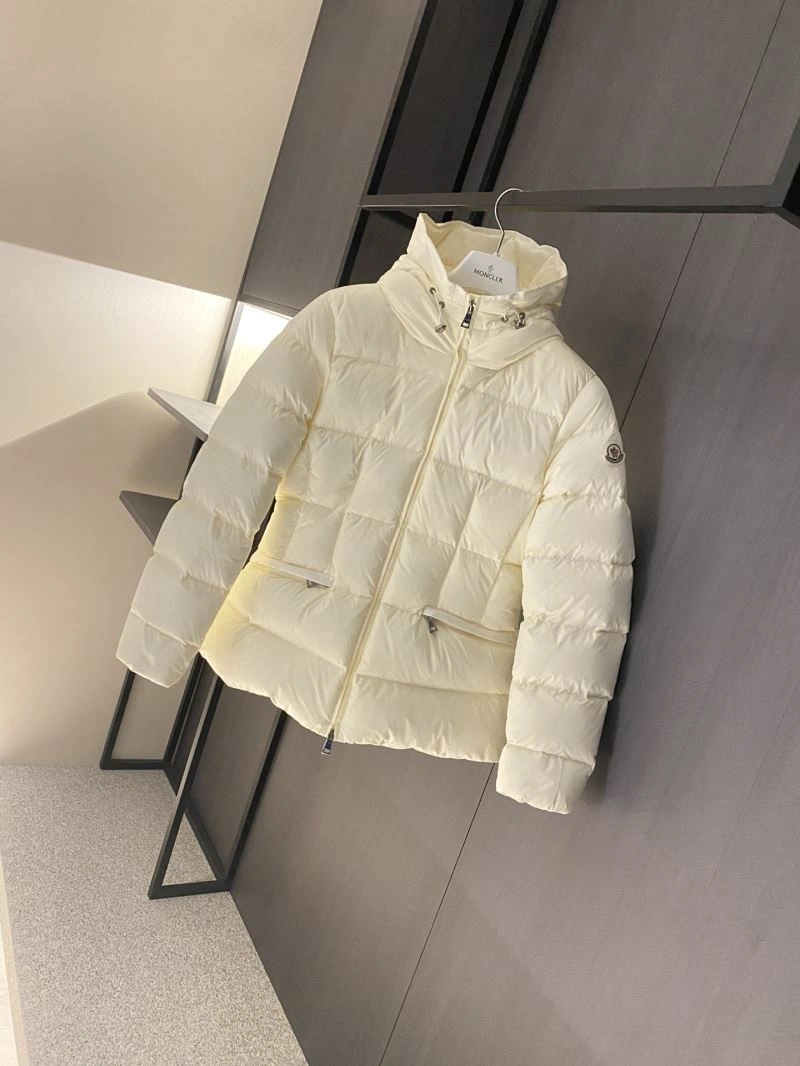 Attractive Moncler Down Jackets 144328