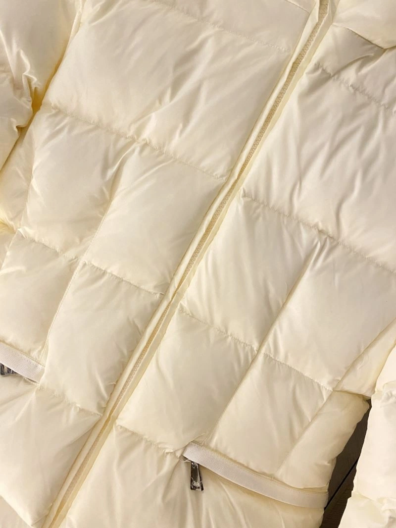Attractive Moncler Down Jackets 144328