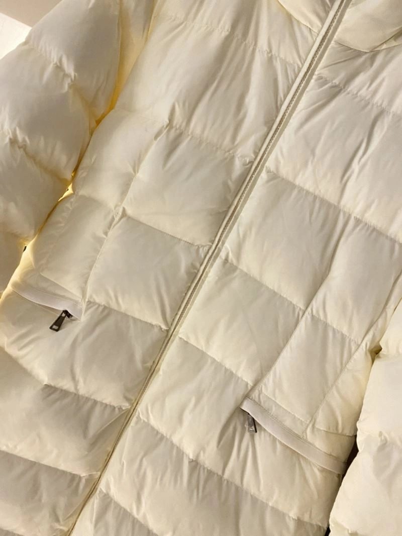 Moncler Down Jackets OdorResistant 144326