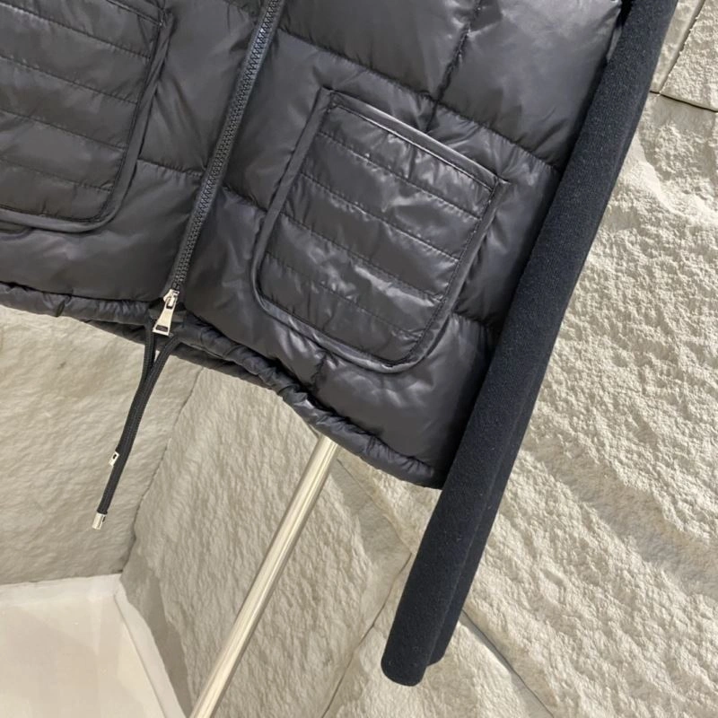 Moncler Down Jackets OdorResistant 144316