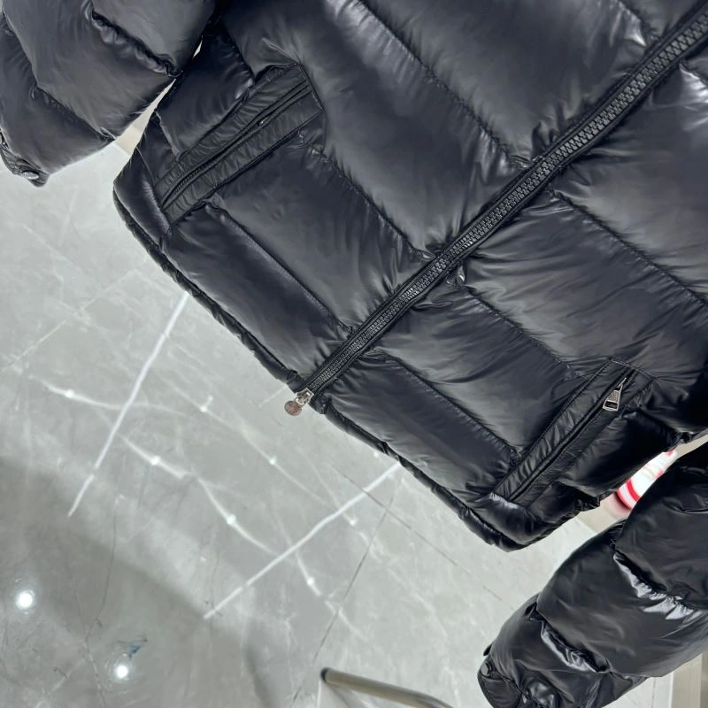 Efficient Moncler Down Jackets 144323
