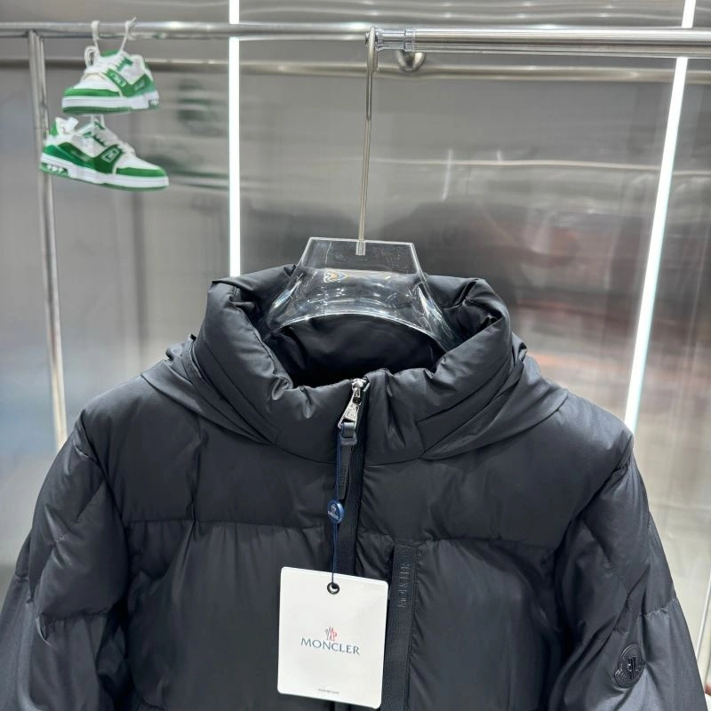 Original Moncler Down Jackets 144318