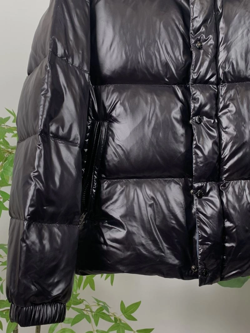 Moncler Down Jackets Breathable 144319