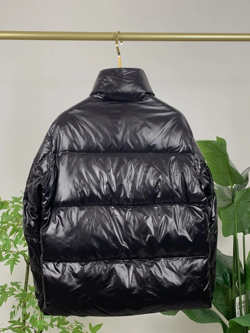 Moncler Down Jackets Breathable 144319