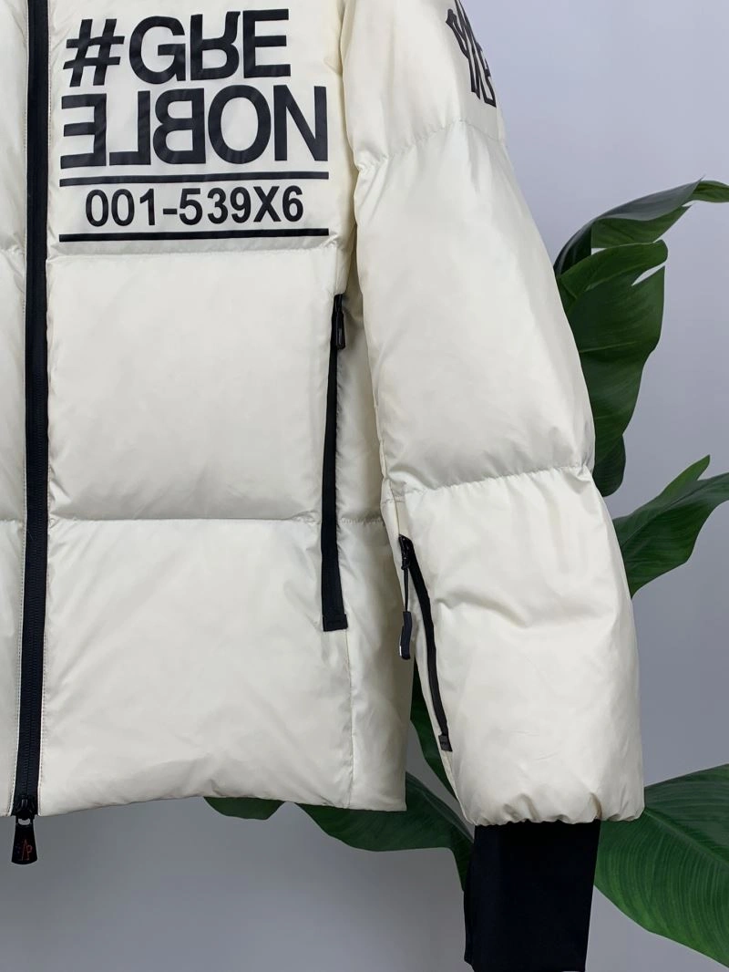 Moncler Down Jackets Flexible 144304