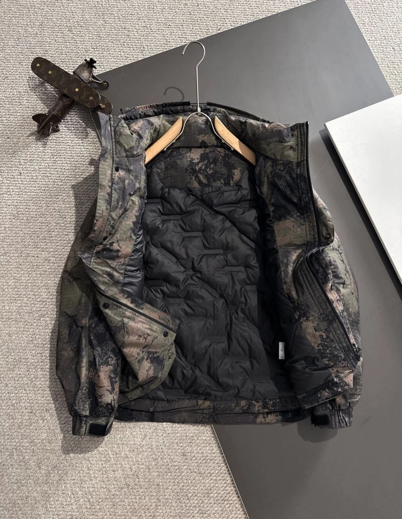Lightweight Moncler Down Jackets 144310