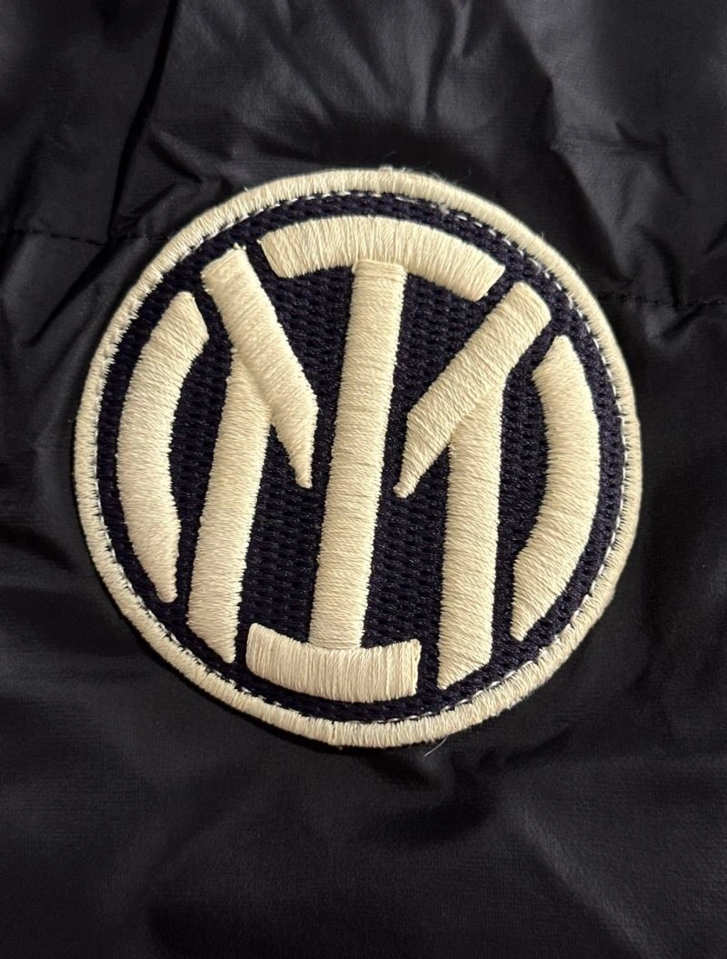 EyeCatching Moncler Down Jackets 144312