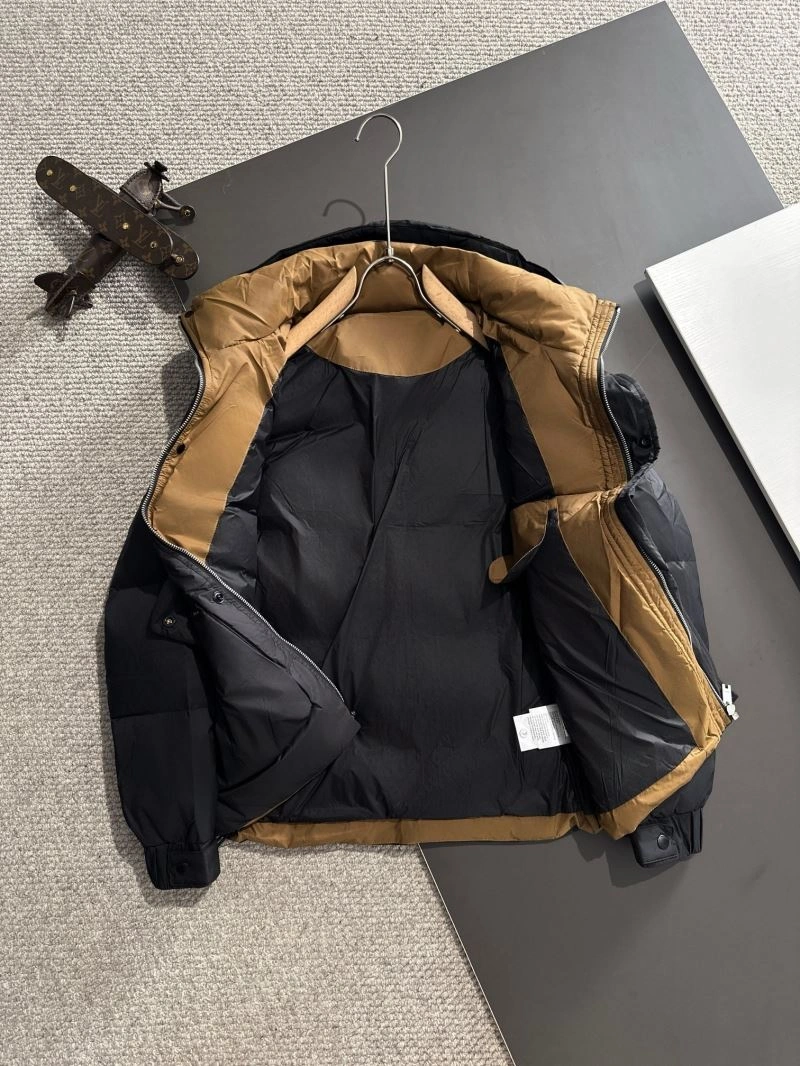 EyeCatching Moncler Down Jackets 144312
