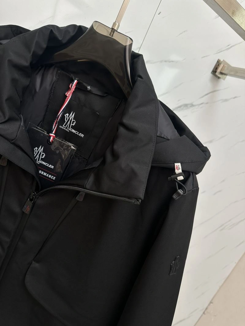 Moncler Down Jackets TravelReady 144305