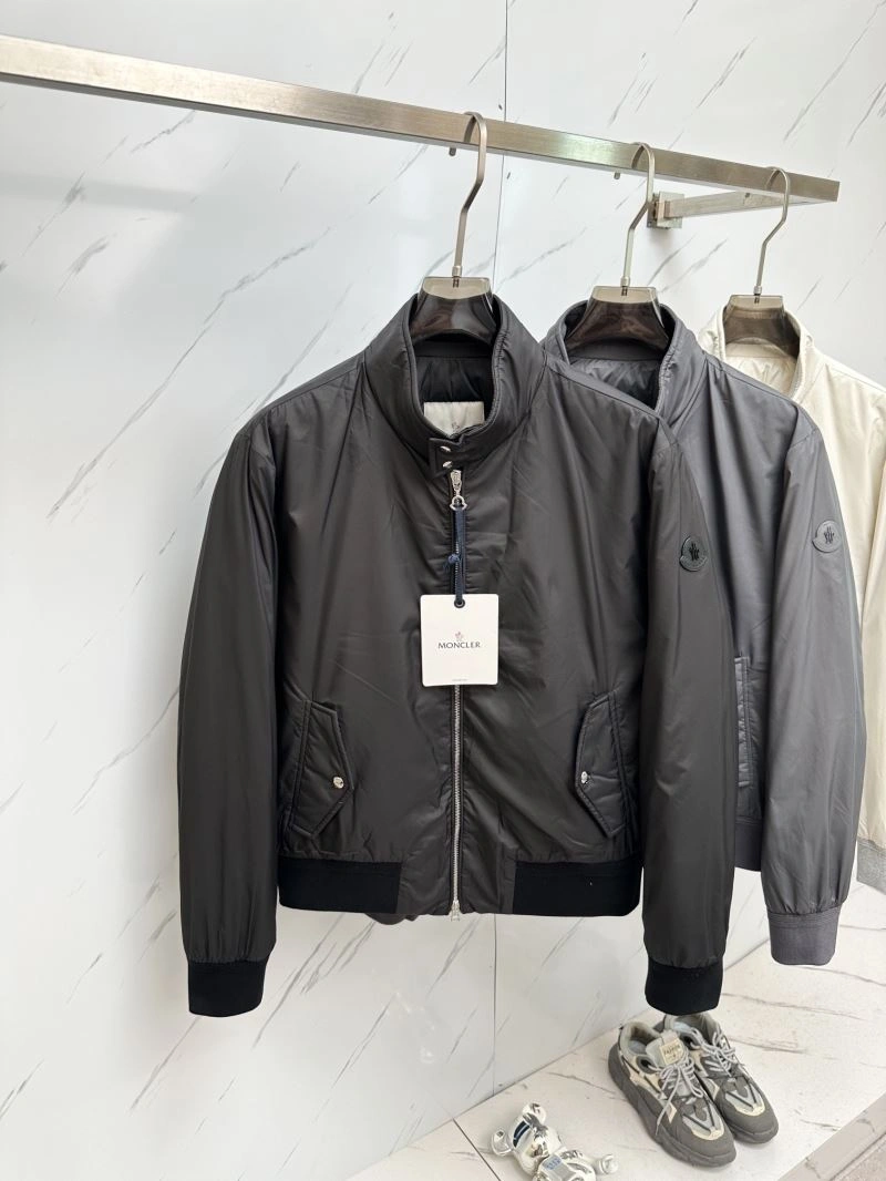 FlexibleFit Moncler Down Jackets 144300