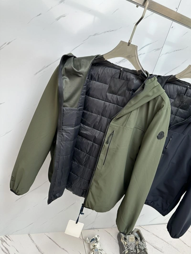 Moncler Down Jackets Snug 144296