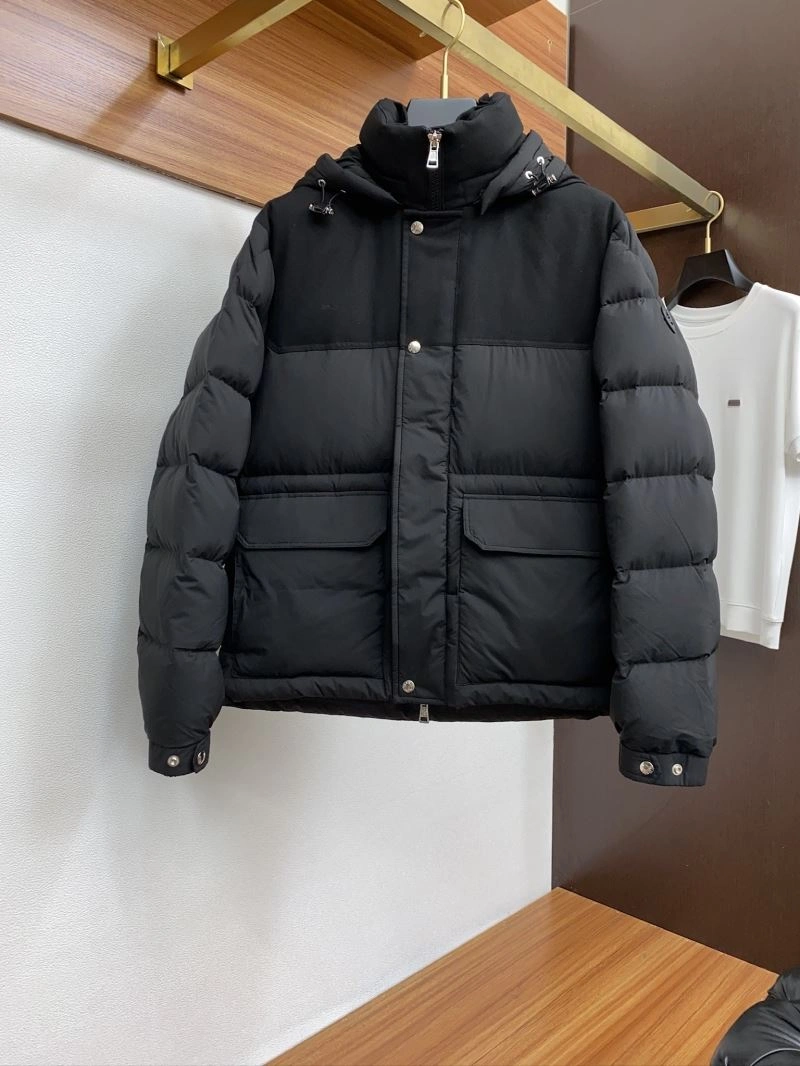 Moncler Down Jackets Neat 144291