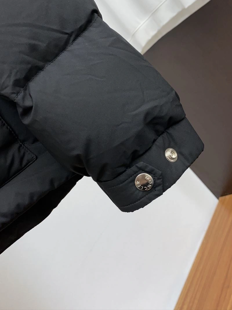 Moncler Down Jackets Neat 144291