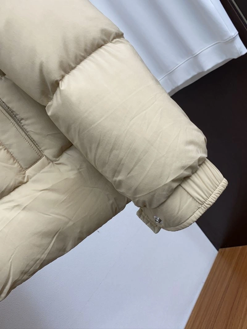 Moncler Down Jackets Breathable 144285