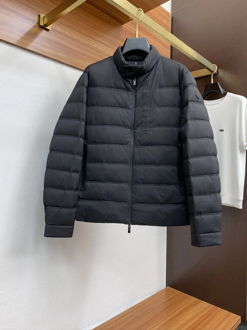 Moncler Down Jackets RelaxedFit 144325